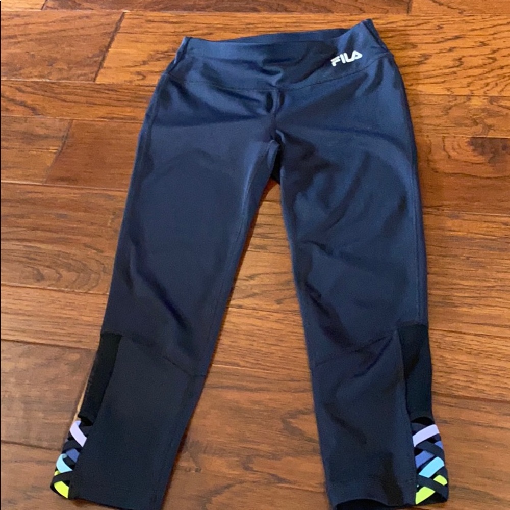 fila capri leggings